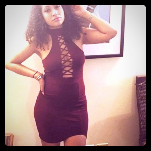 Dresses & Skirts - Burgundy Cutout Dress